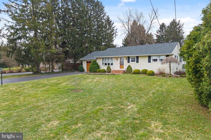 Property Photo: 96 Bordentown Chesterfield Road NJ 08515