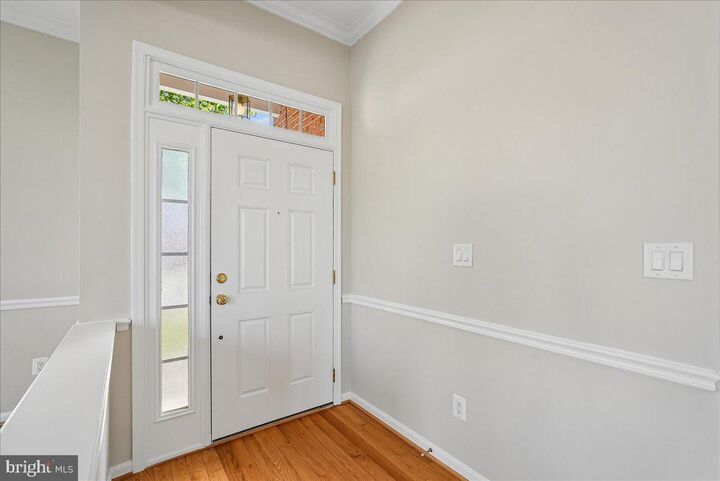 Property Photo:  6854 Averbach Court  VA 20187 