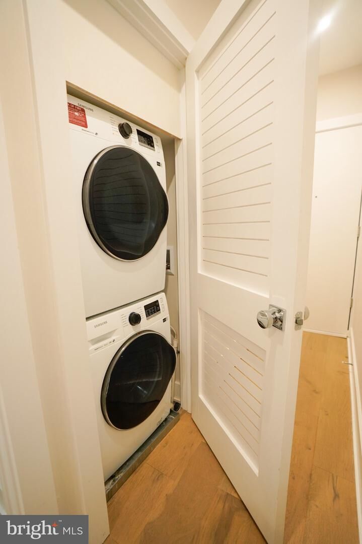 Property Photo: 1421 Spring Road NW DC 20010