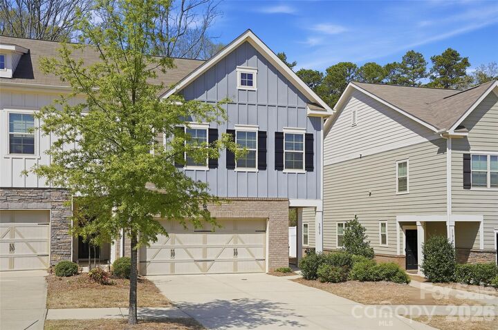 Property Photo:  3039 Glenn Hope Way  NC 28104 