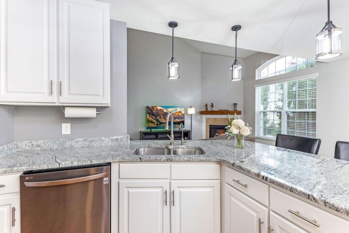 Property Photo:  81 Lakes At Cheshire Drive  OH 43015 