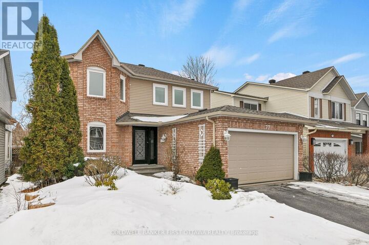 Property Photo: 77 Topley Crescent West ON K1G 4M8