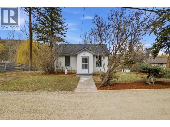 Property Photo:  1915 Shumway Road  BC V2C 6T7 