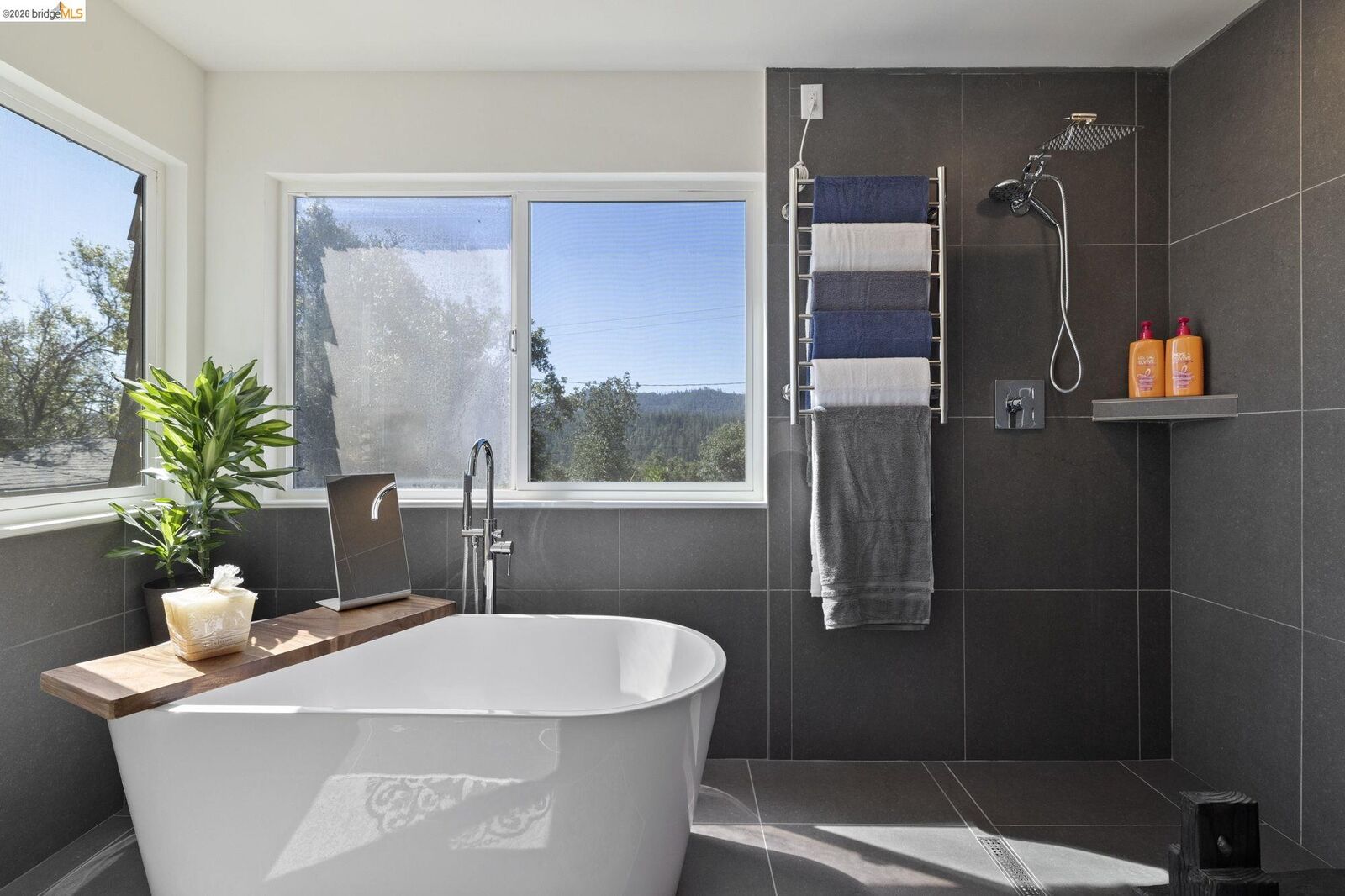 Property Photo:  19032 Dyer Ct 12  CA 95321 