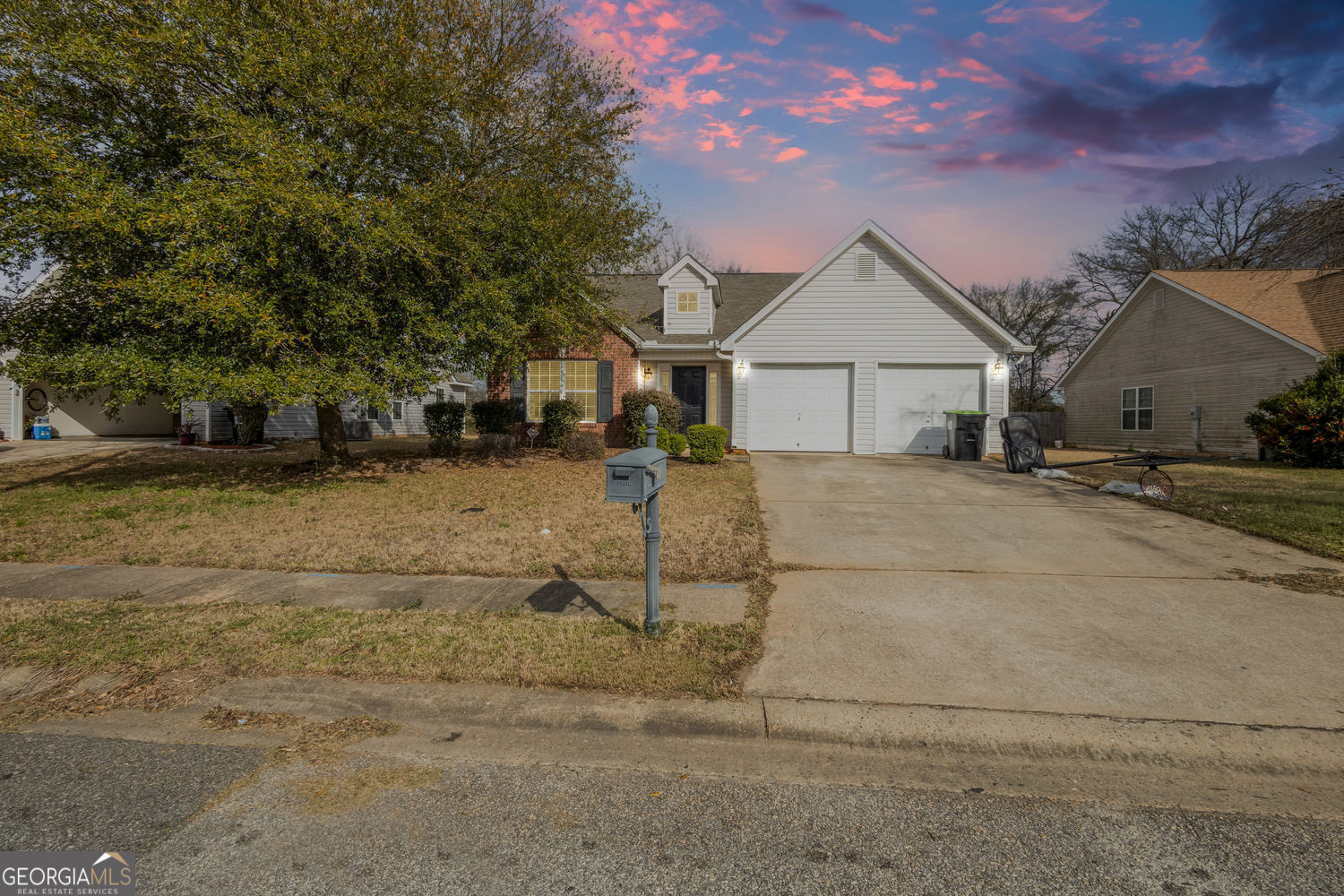 Property Photo:  118 Covington Cove  GA 31008 
