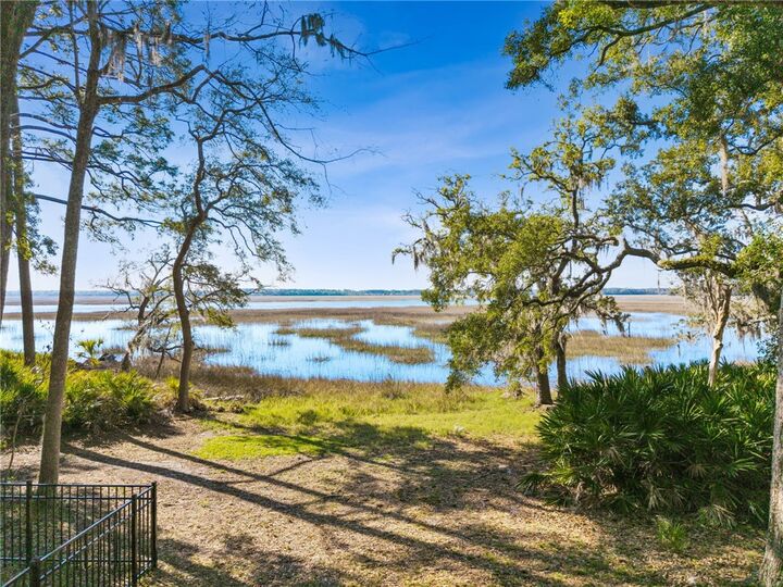 Property Photo:  228 London Hill Road  GA 31569 