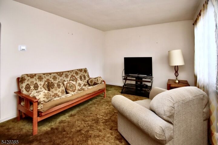 Property Photo:  39 Van Duren Ave  NJ 07410 