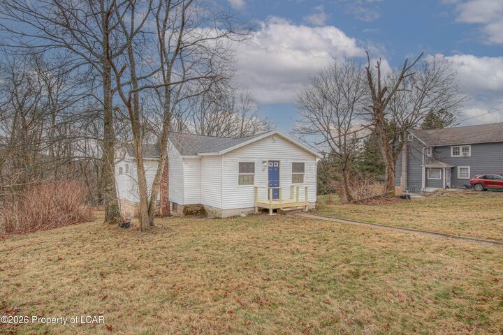 Property Photo:  67 Gracedale Avenue  PA 18707 