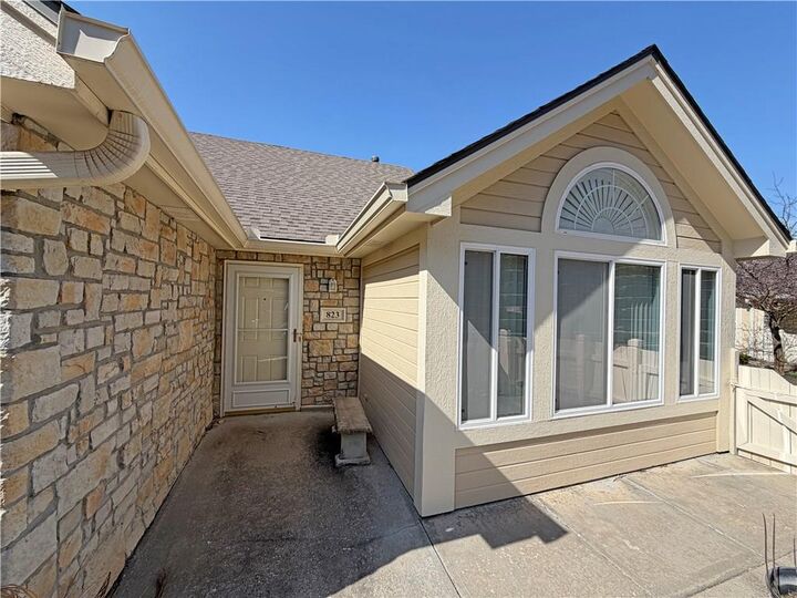 Property Photo:  823 Devon Drive  MO 64064 