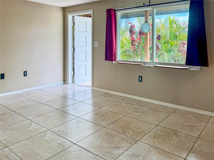 Property Photo:  934 Fundy Road  FL 34293 