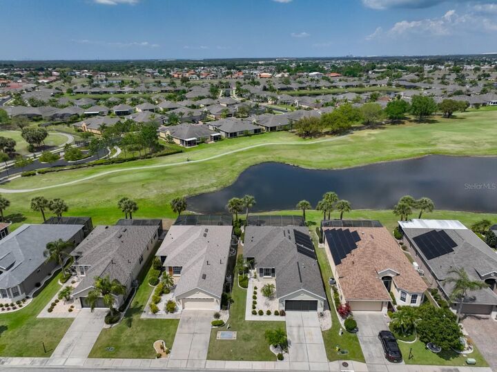 Property Photo: 1045 Emerald Dunes Drive FL 33573