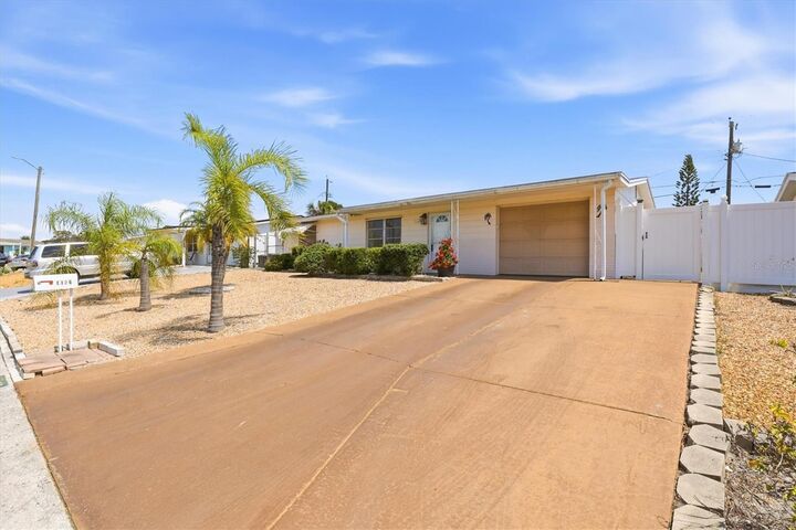 Property Photo:  1126 Clairborne Street  FL 34690 