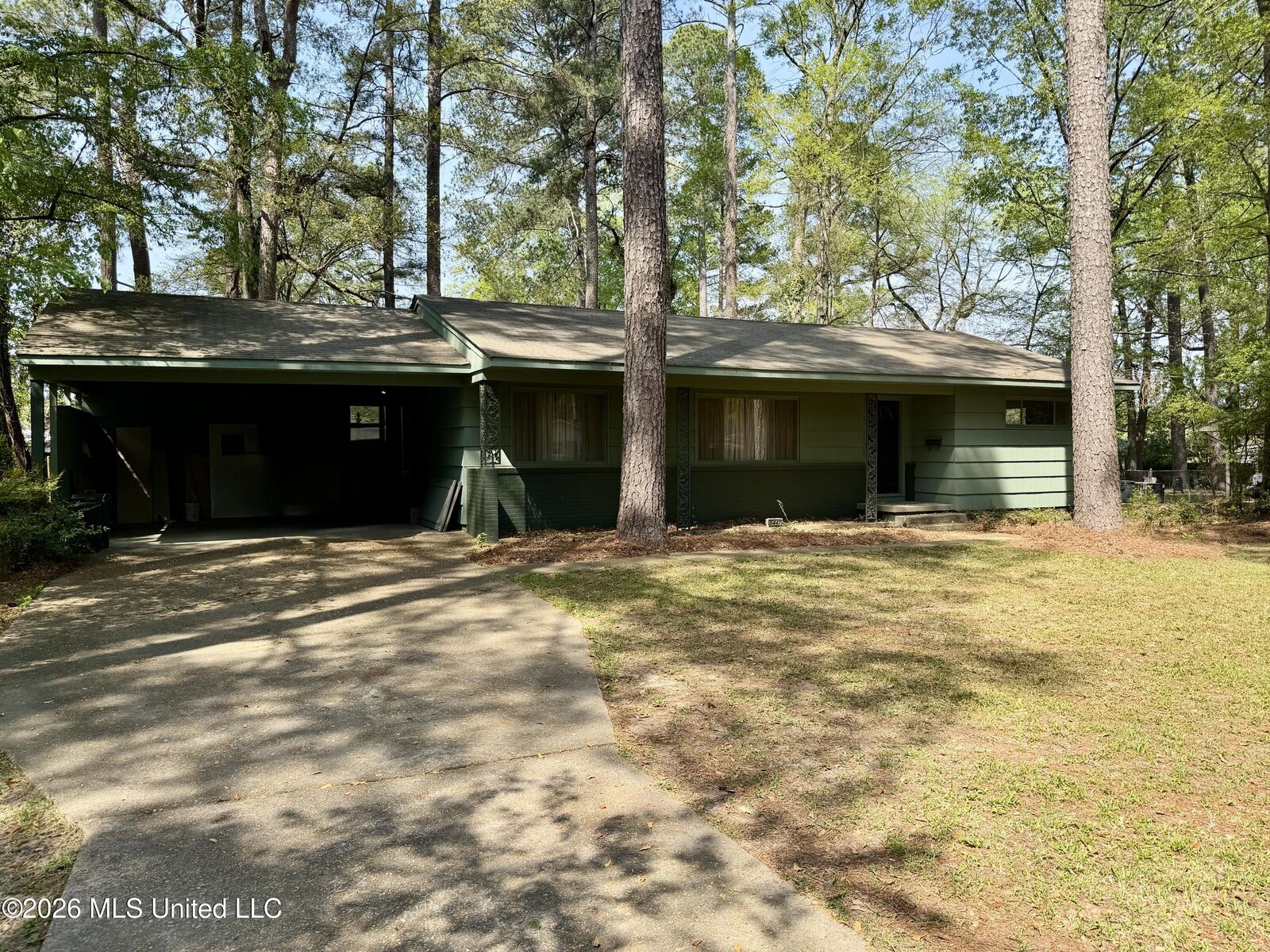Property Photo:  5447 Wayneland Drive  MS 39211 