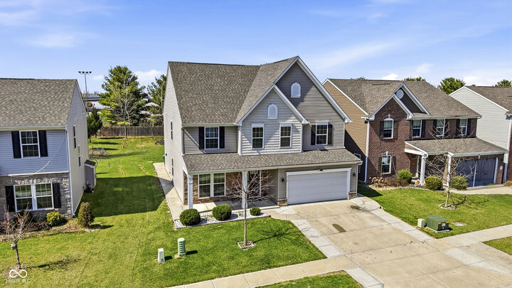 Property Photo:  516 Dietz Drive  IN 46143 