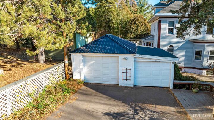 Property Photo:  304 Harris Avenue  MI 49930 