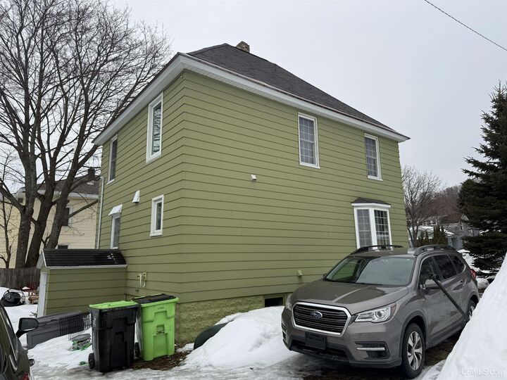 Property Photo:  322 W Superior Street  MI 49862 