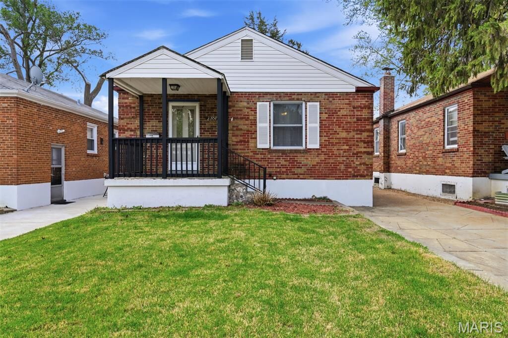 Property Photo:  8308 Archer Avenue  MO 63132 