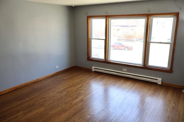 Property Photo:  9721 S Albany Avenue 2  IL 60805 