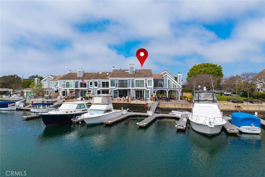 Property Photo: 16154 Tortola CA 92649