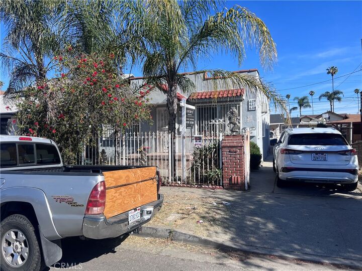 Property Photo:  629 W Gage Avenue  CA 90044 