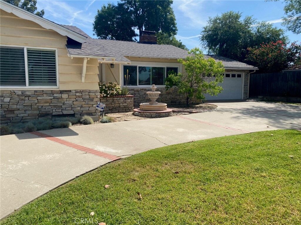 Property Photo: 1512 Finecroft CA 91711
