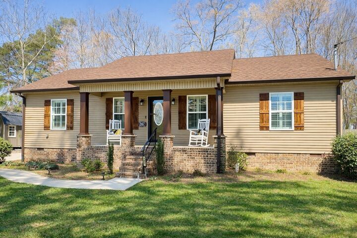 Property Photo: 367 Stillwood Dr TN 37355