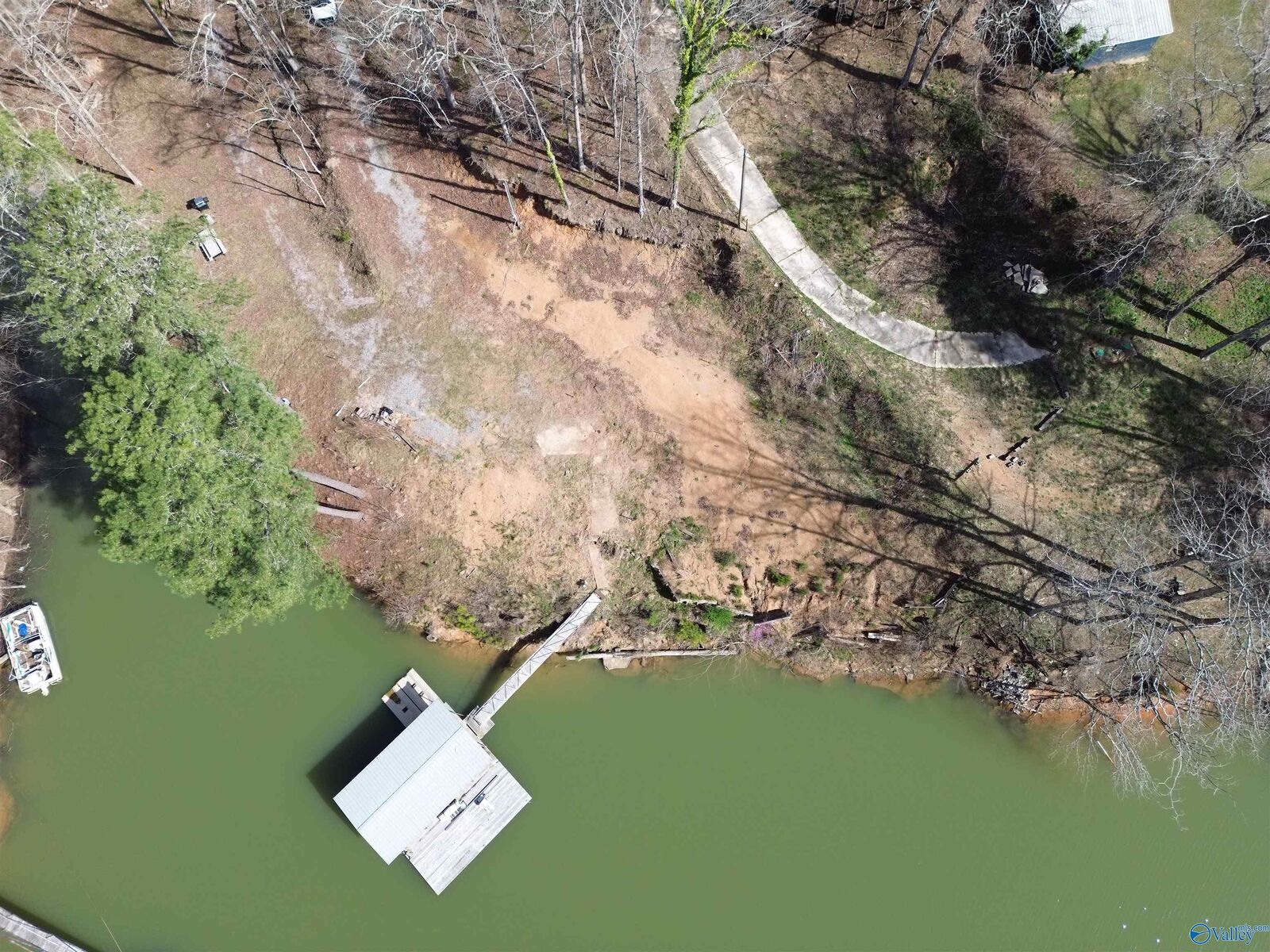 Property Photo:  129 Jackson Road  AL 35572 