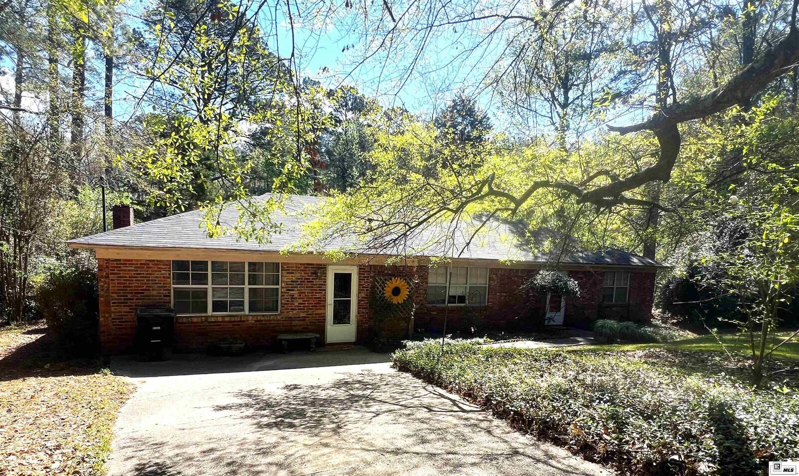 Property Photo: 1501 Caddo Street LA 71270