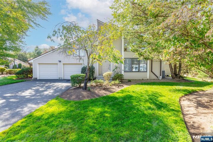 Property Photo:  1 Bentley Drive 3  NJ 07417 