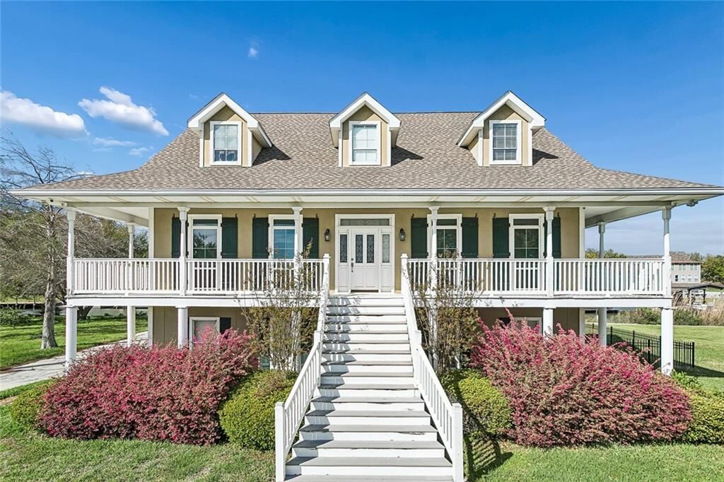 Property Photo:  112 Moray Drive  LA 70461 