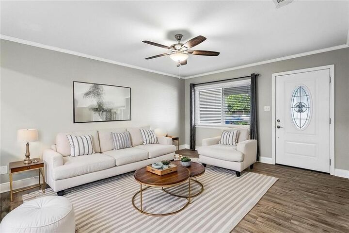 Property Photo: 1517 Ridgecrest Drive LA 70458