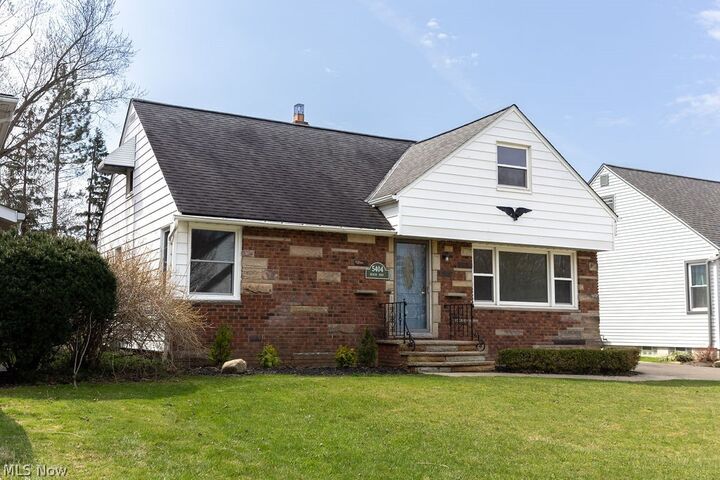 Property Photo: 5404 Beacon Road OH 44124