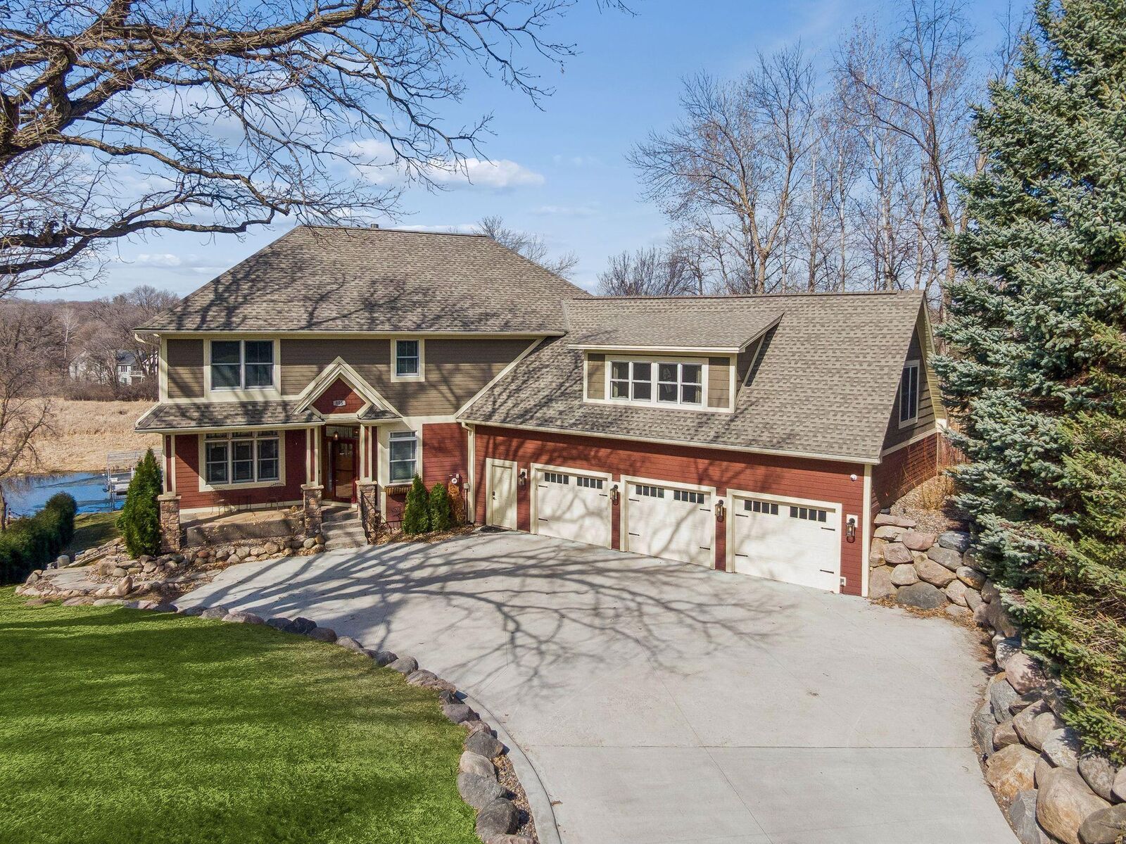 Property Photo:  805 Forest Arms Lane  MN 55364 