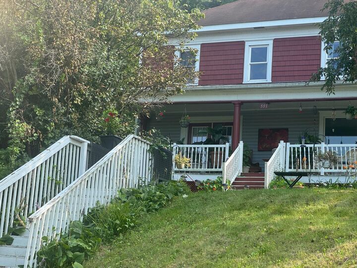 Property Photo:  591 E 7th Street  MN 55066 