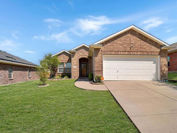 Property Photo: 6527 Portside Ridge Lane TX 75249
