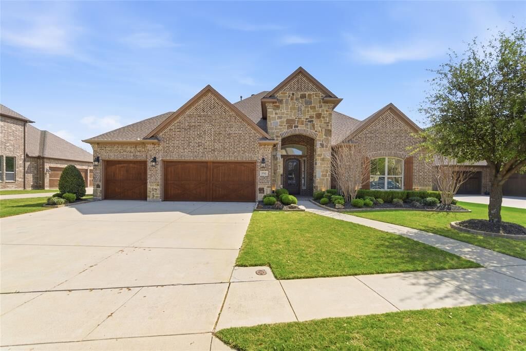 Property Photo:  5712 Sicily Way  TX 75028 
