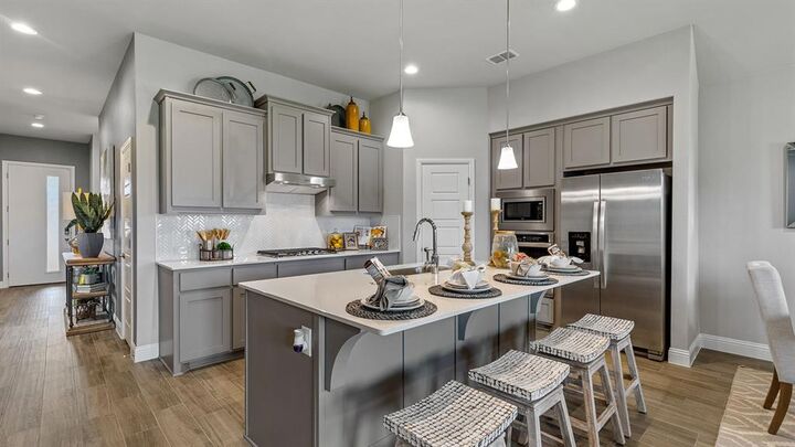 Property Photo:  2609 Flycatcher Drive  TX 76205 