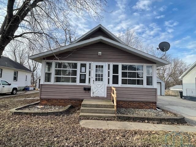 Property Photo: 1150 11th St IA 51201