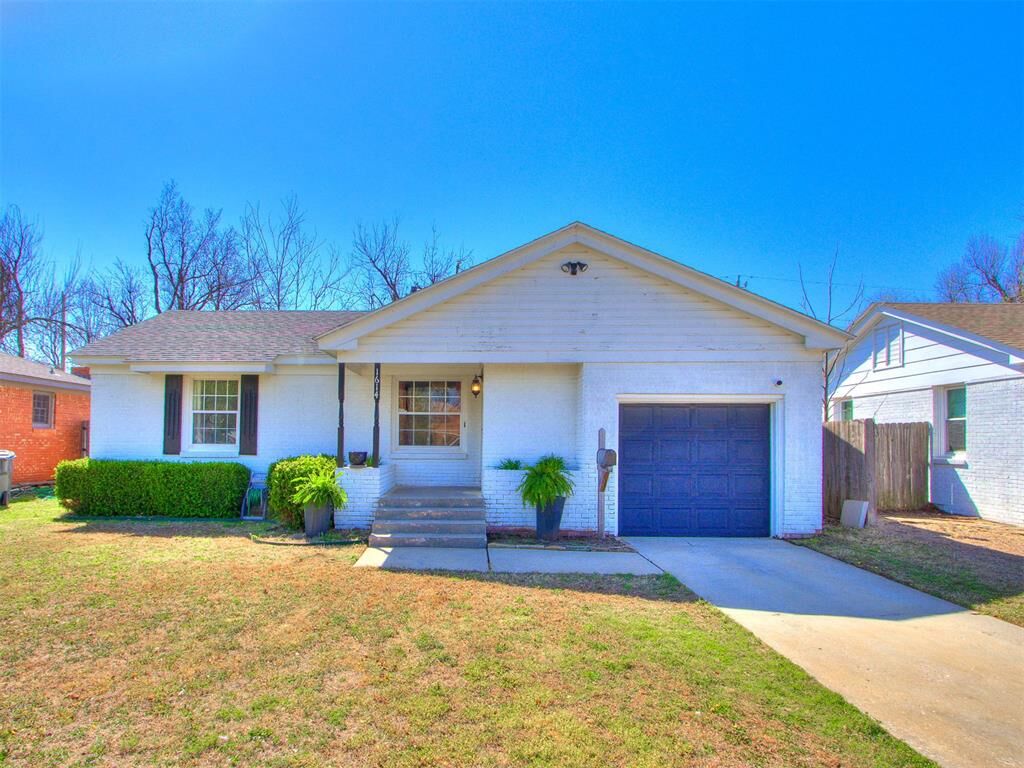 Property Photo:  1614 Oxford Way  OK 73120 
