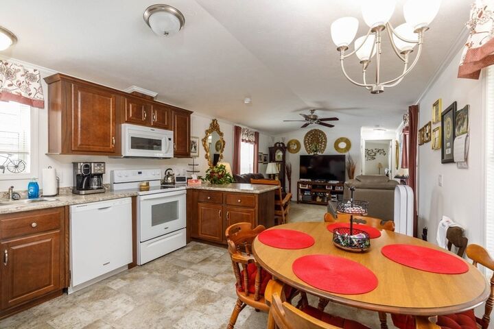 Property Photo:  556 Central Street 11  MA 01453 