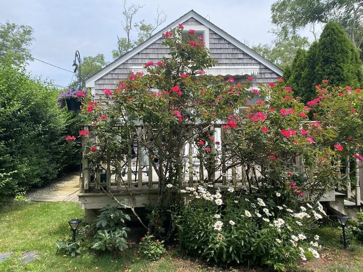 Property Photo:  17 Shore Rd 9  MA 02666 