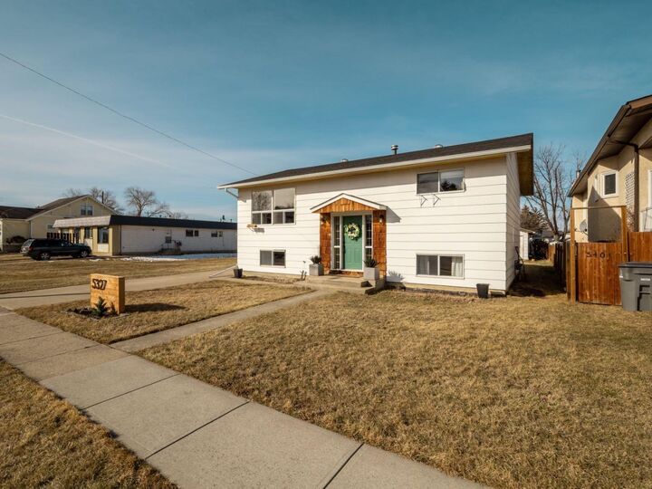 Property Photo: 5327 3A Street W AB T0L 0L0