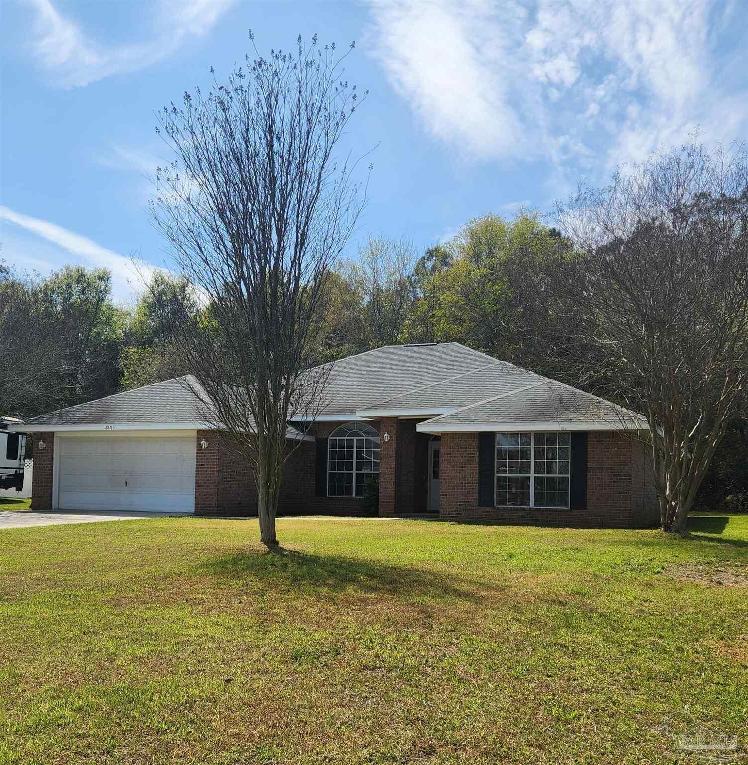 Property Photo: 6885 Fort Deposit Dr FL 32526