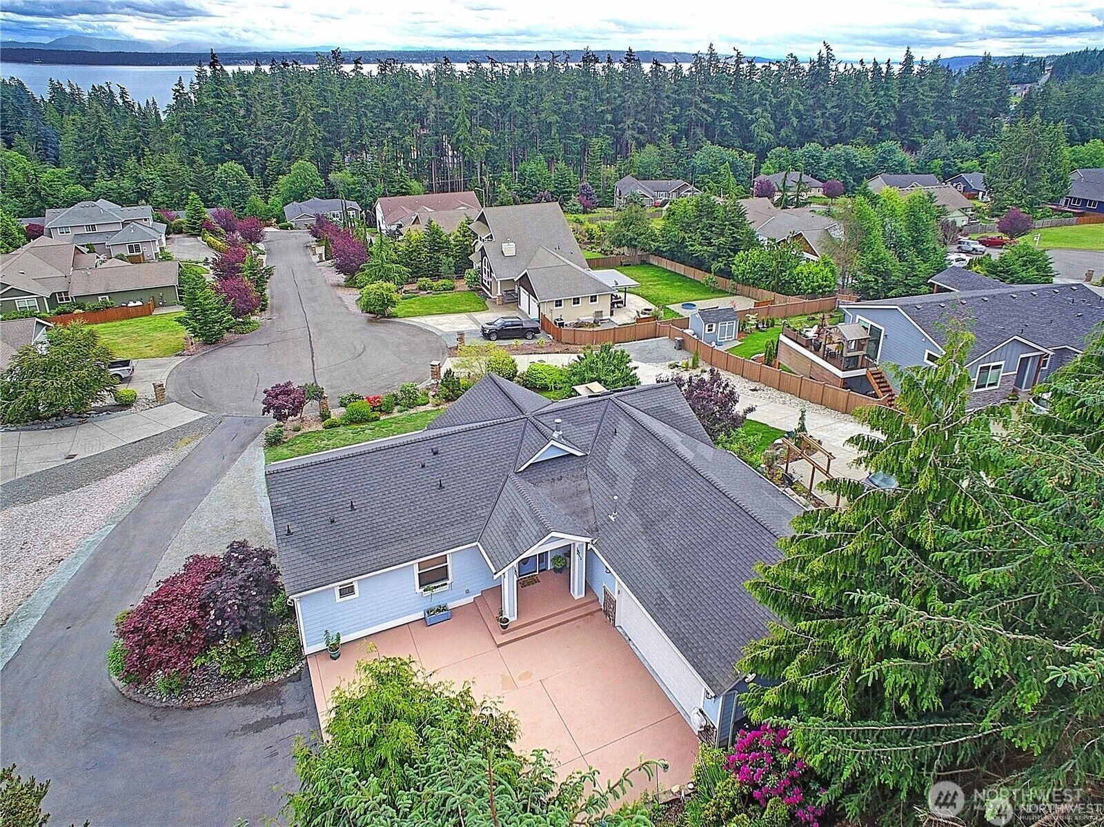 Property Photo: 14 Zermatt Court WA 98282