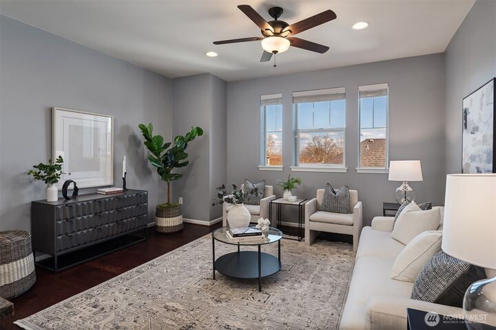 Property Photo:  3250 SW Graham Street 104  WA 98126 