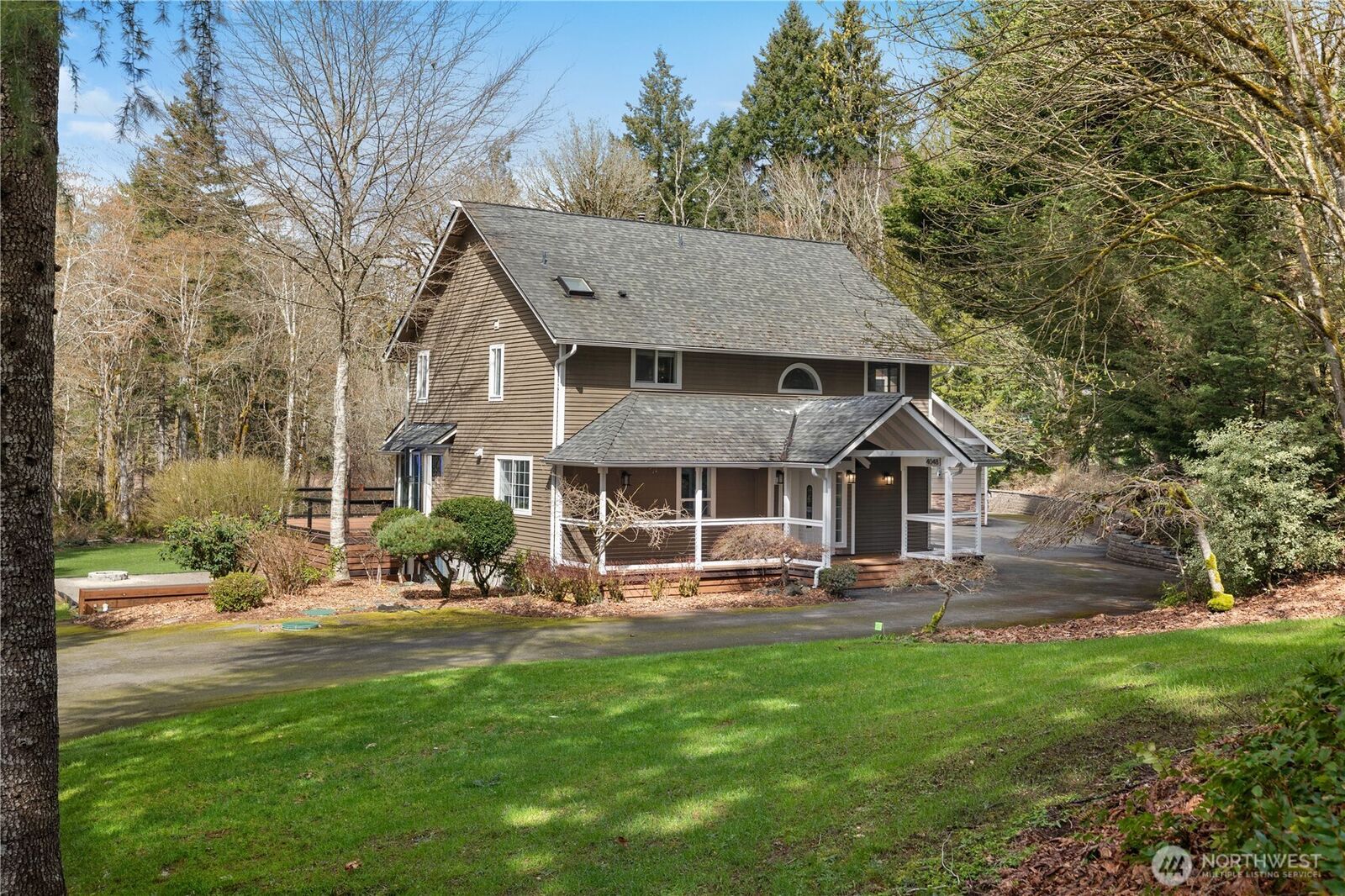 Property Photo:  4048  Boardman Court NW  WA 98502 
