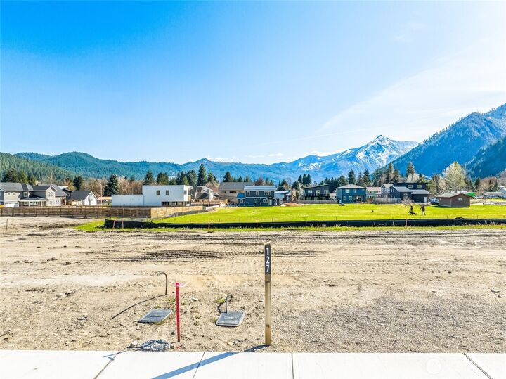 Property Photo:  127  Alpenglow Drive  WA 98826 
