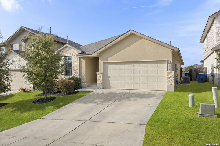 Property Photo: 6023 Akin Quay TX 78261