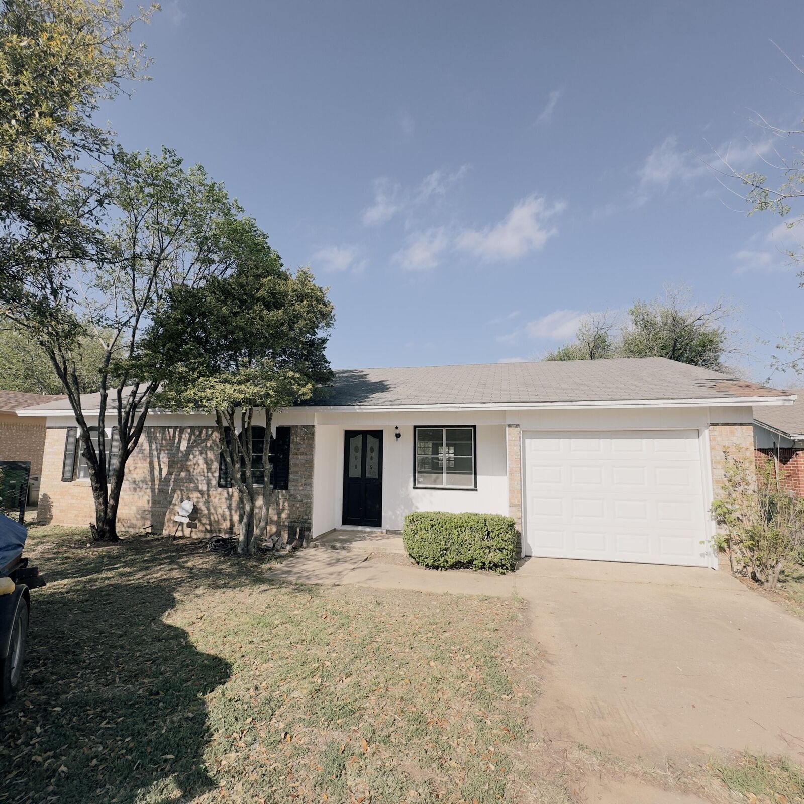 Property Photo: 1013 Woodruff Street TX 76905