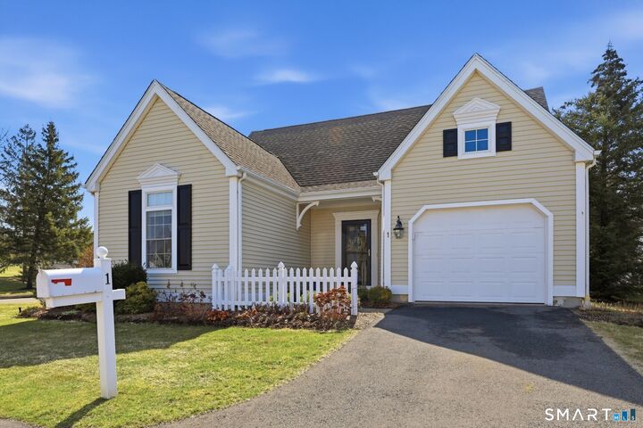 Property Photo:  1 Magnolia Circle 1  CT 06032 